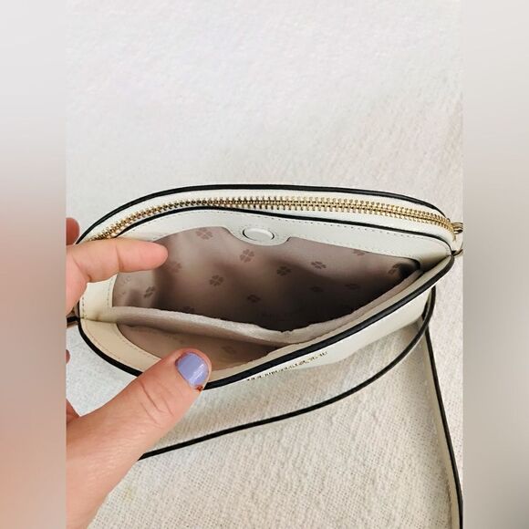 KATE SPADE NEW YORK | BRAND NEW | Saffiano Leather Crossbody Bag in Bone. - Picture 9 of 14